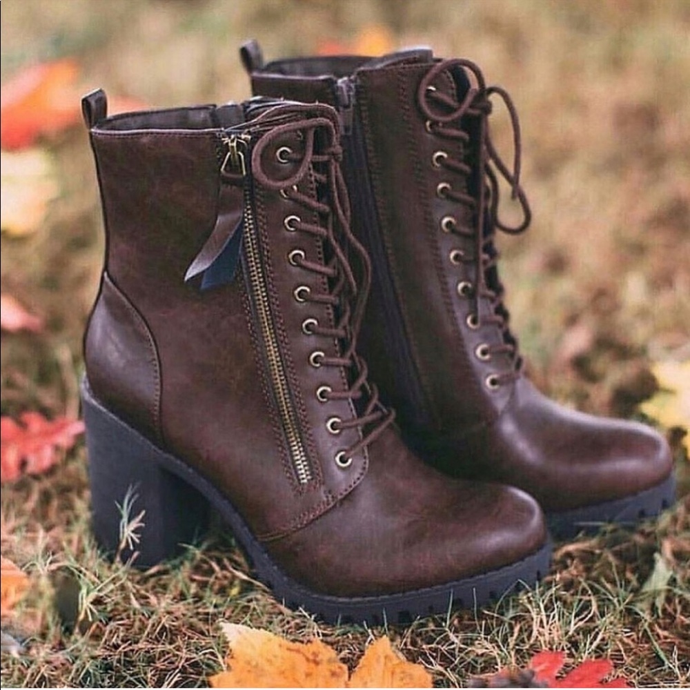 Brown Lace Up High Chunky Heel Combat Boots - Picture 2 of 8